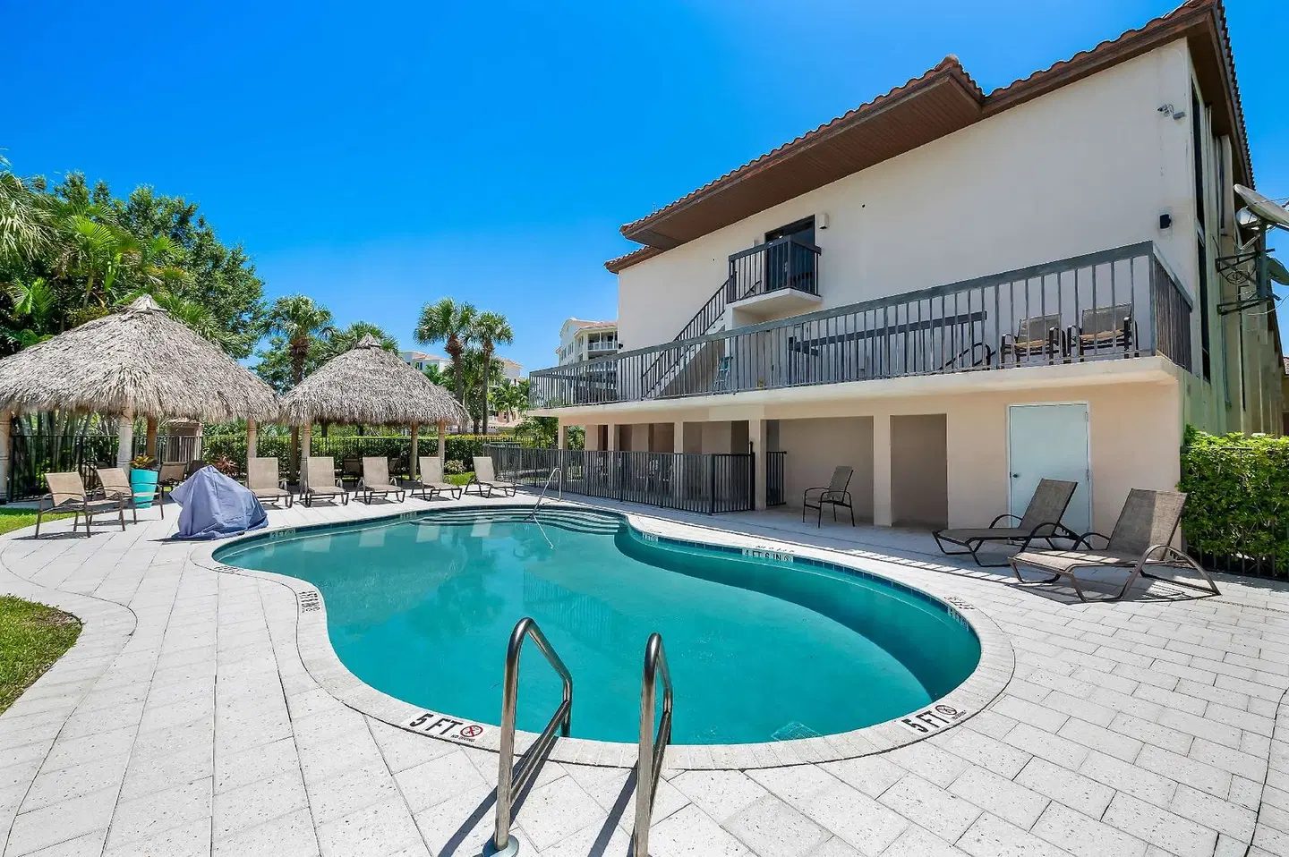 Best Western Intracoastal Inn OUTDOOR_POOL