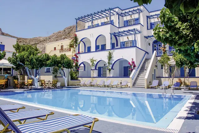 Artemis OUTDOOR_POOL