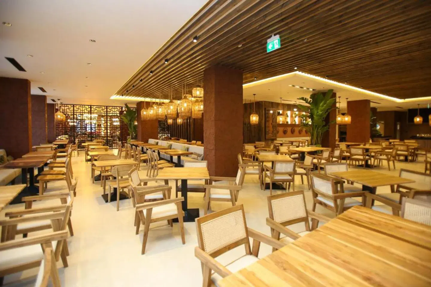 Regina Palm Hotel Restaurant