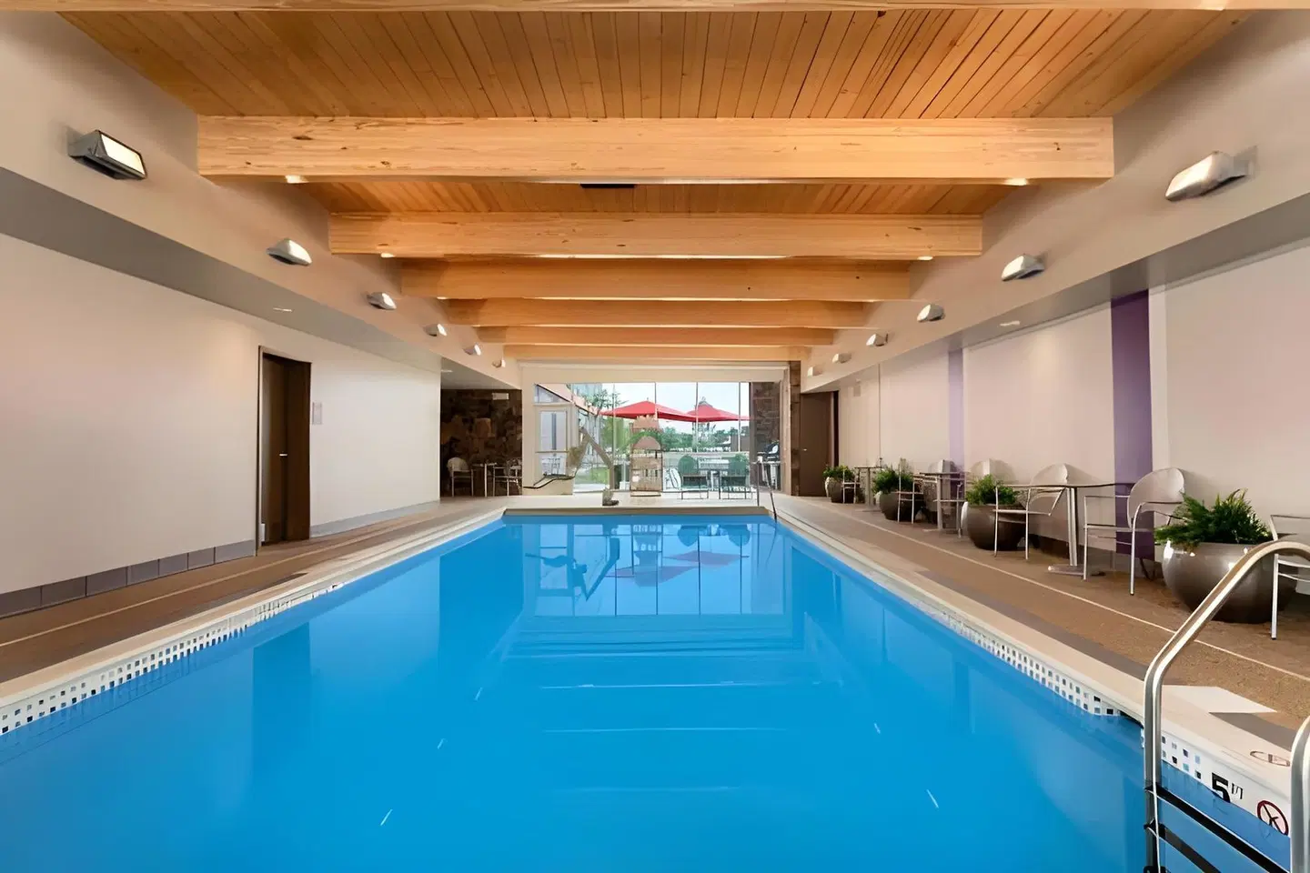Home2 Suites by Hilton Cleveland Beachwood Hallenbad
