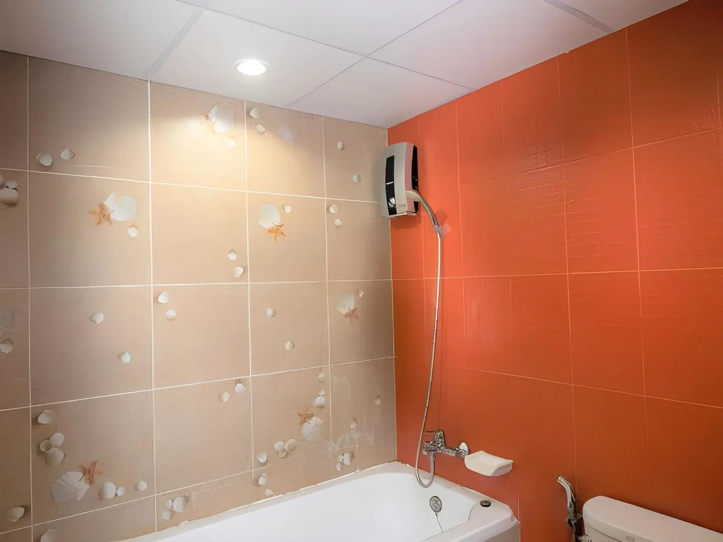 Eden Garden Resort BATHROOM