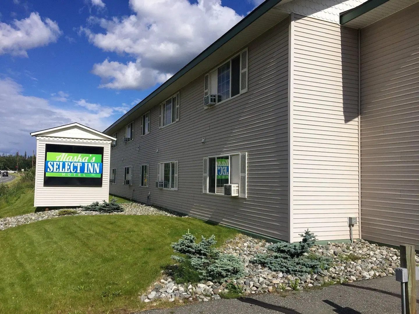 Alaska's Select Inn Wasilla EXTERIOR