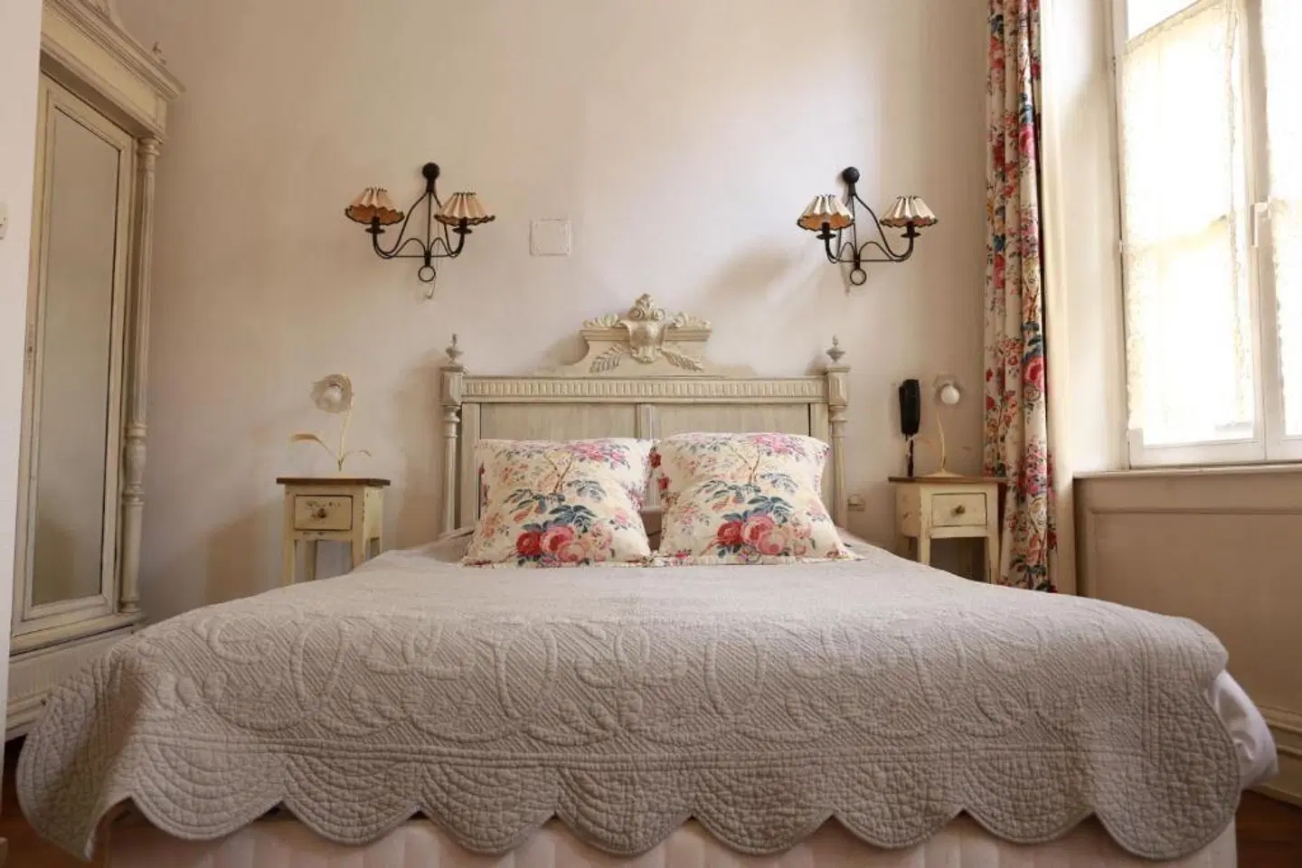 Hotel De La Cathedrale ROOM_EXAMPLE