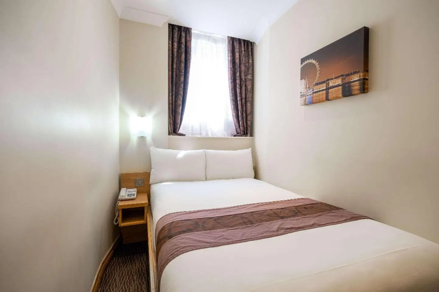 Comfort Inn Hyde Park ROOM_EXAMPLE