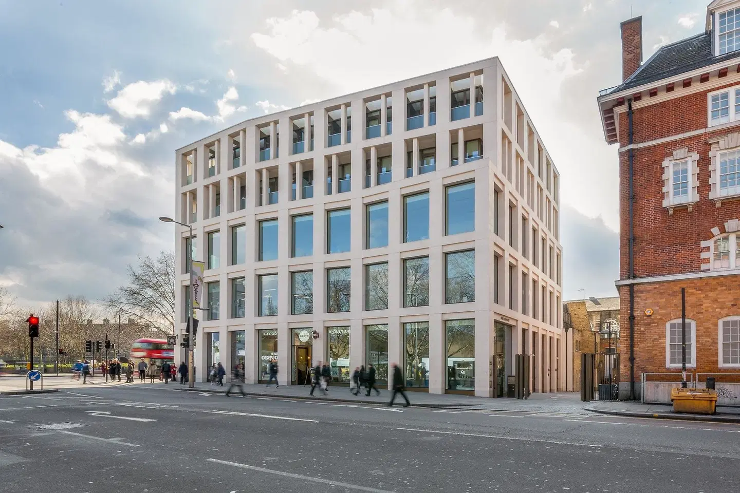 Stayo Waterloo EXTERIOR