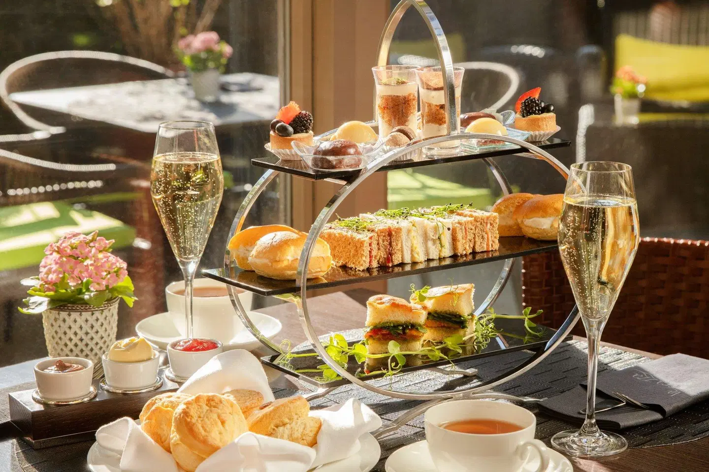 Hotel Xenia, Autograph Collection Restaurant