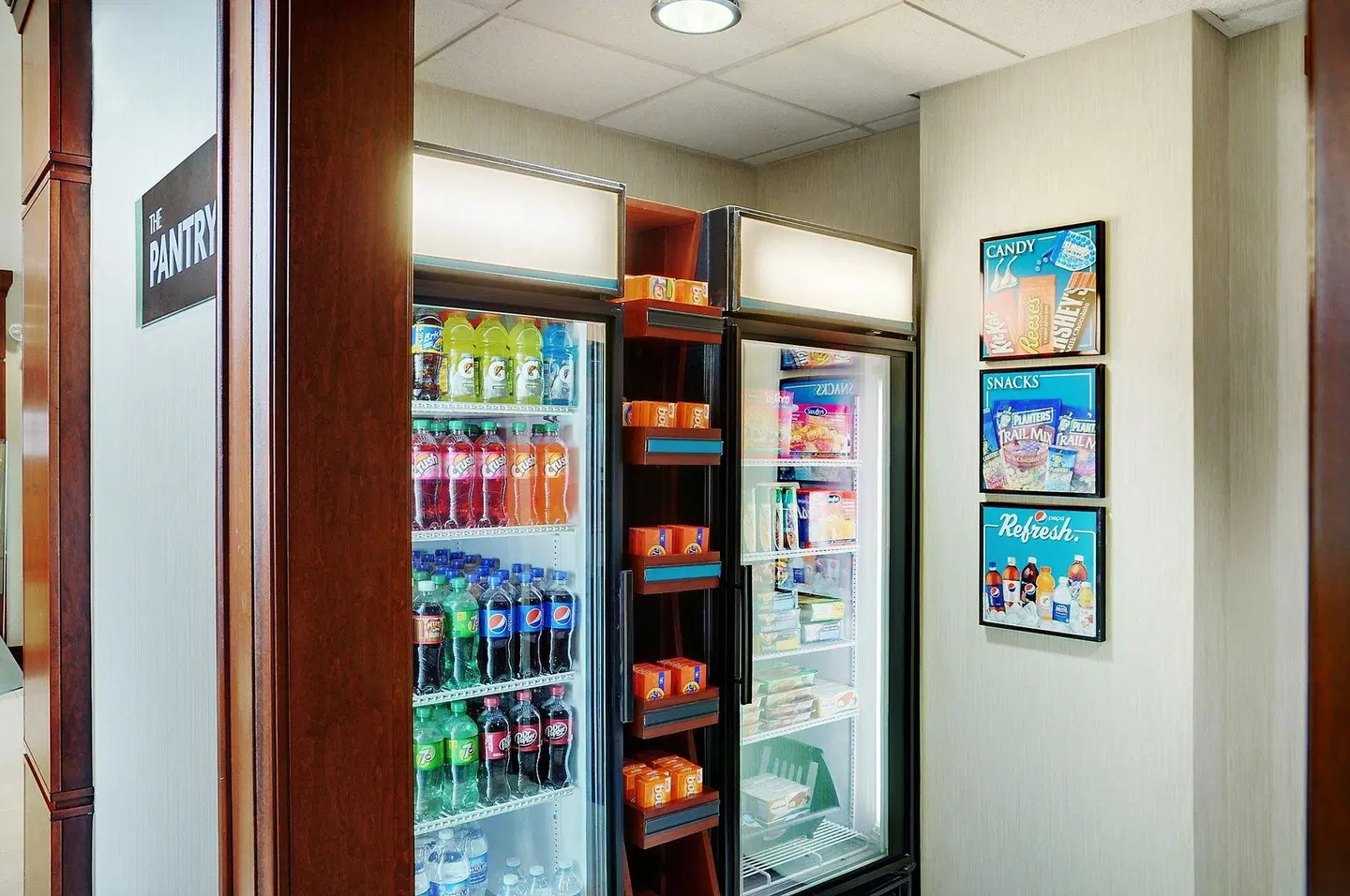 Staybridge Suites Oakville-Burlington by IHG LOUNGE_LOBBY