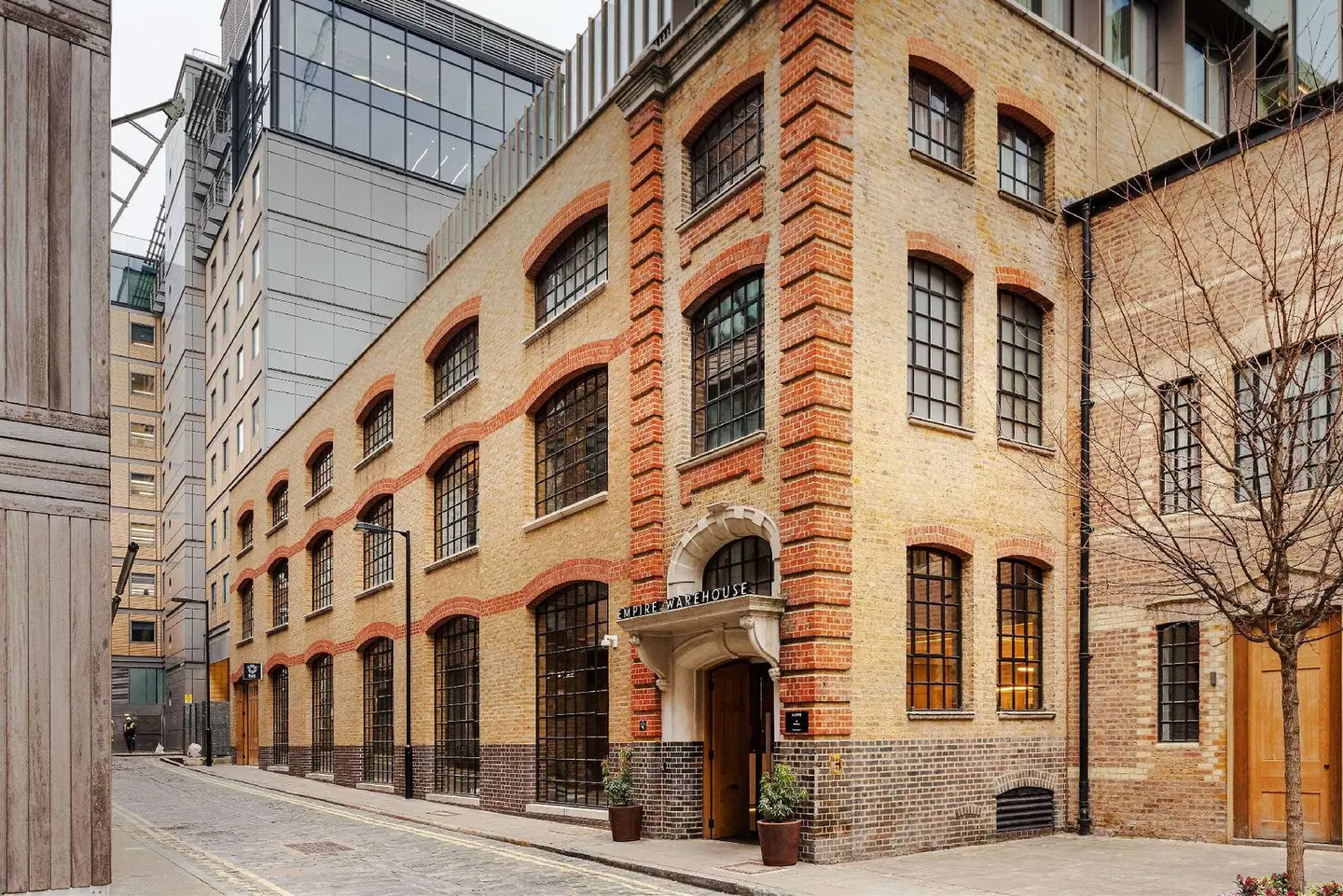 Native Bankside EXTERIOR