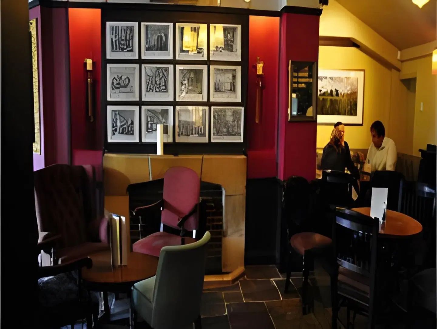 The Rose & Crown Wimbledon Bar