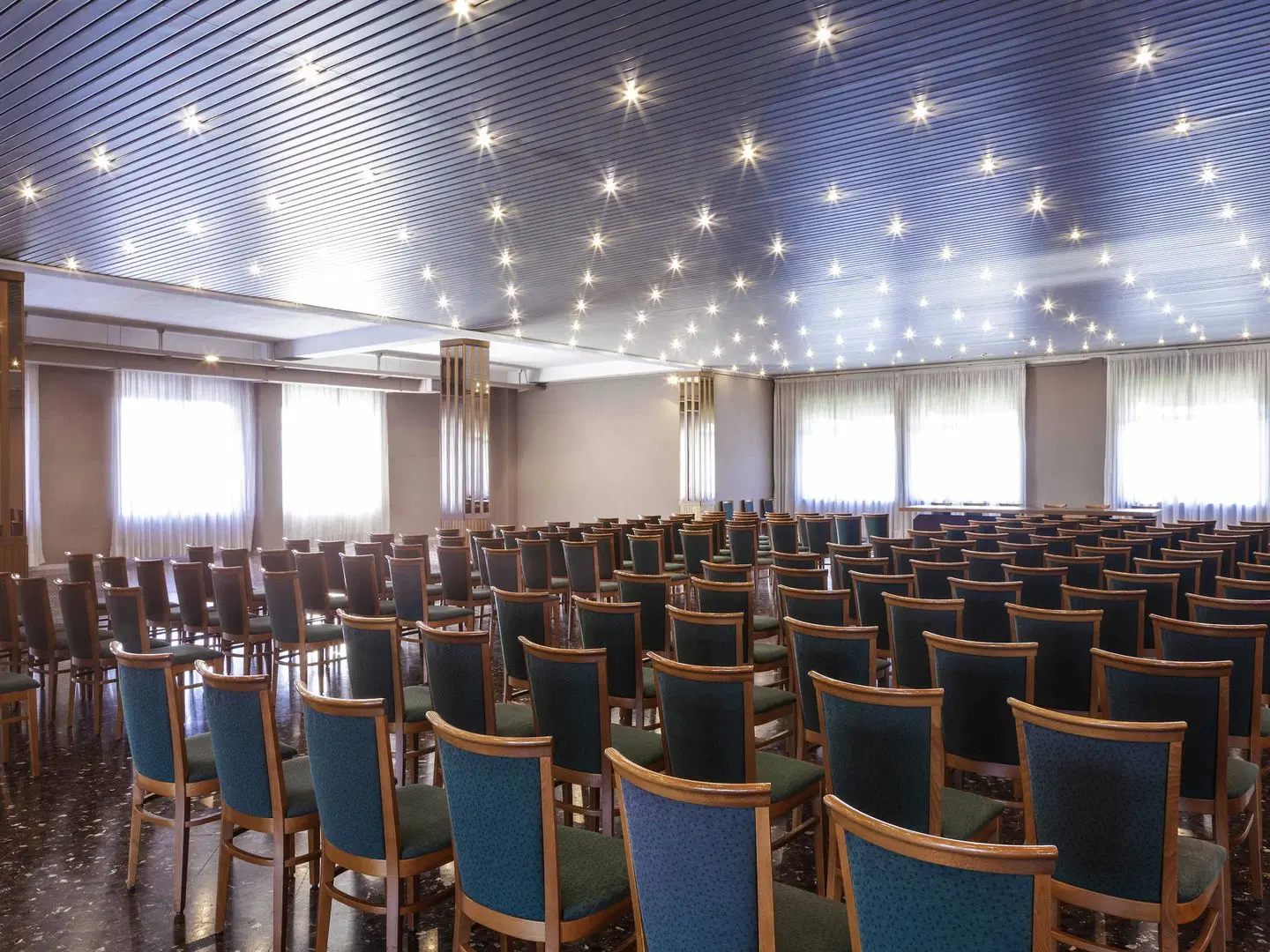 ibis Styles Trani Konferenz