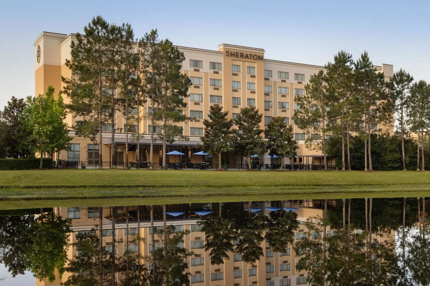 Sheraton Jacksonville Hotel EXTERIOR