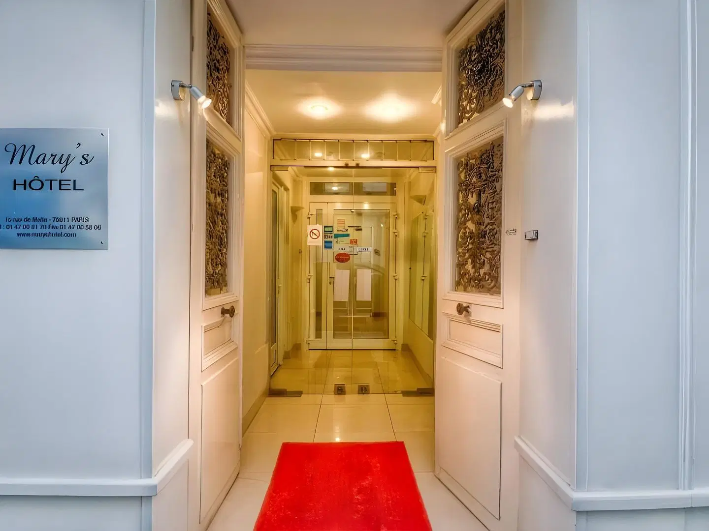 Mary's LOUNGE_LOBBY