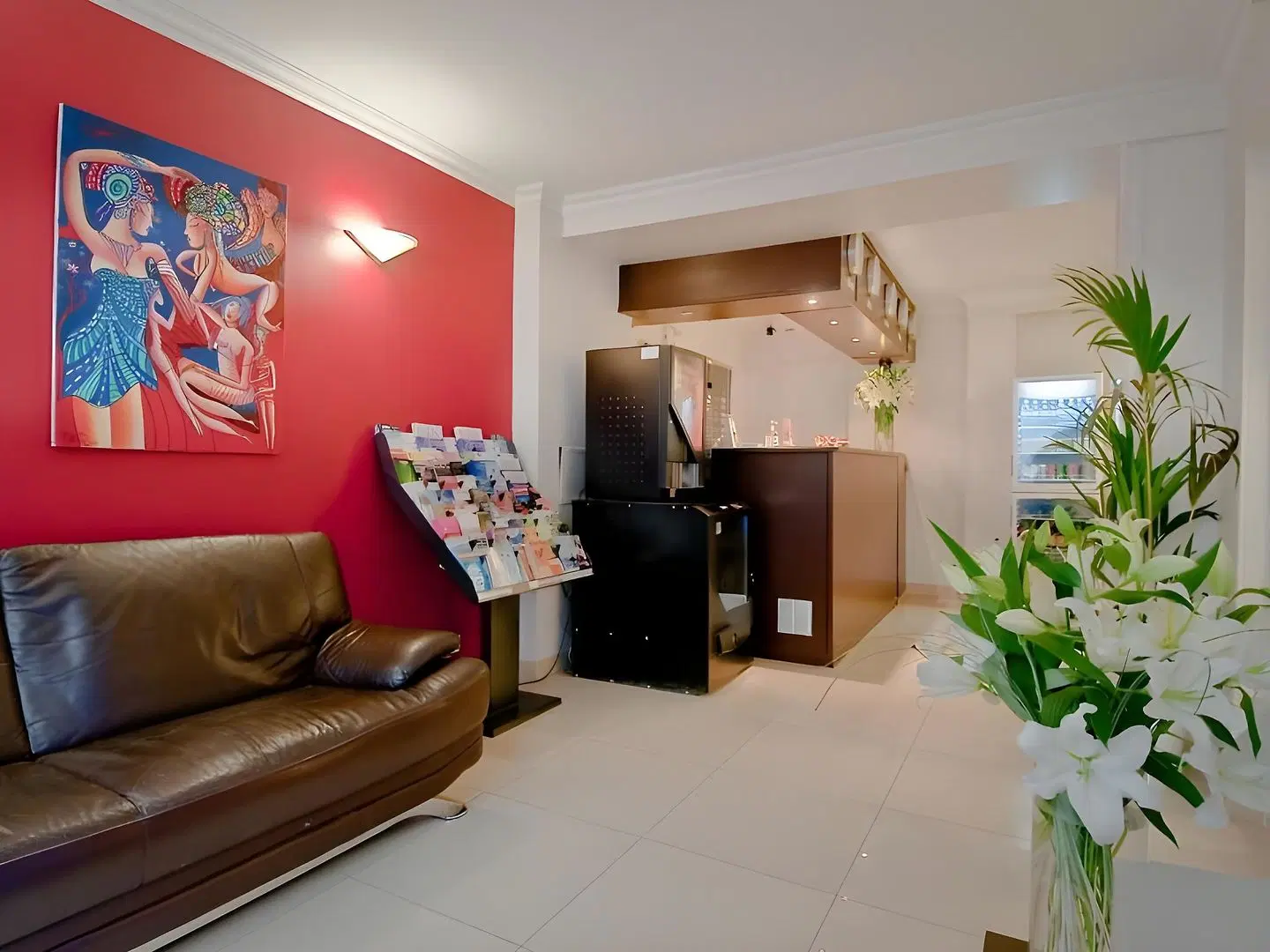 Mary's LOUNGE_LOBBY