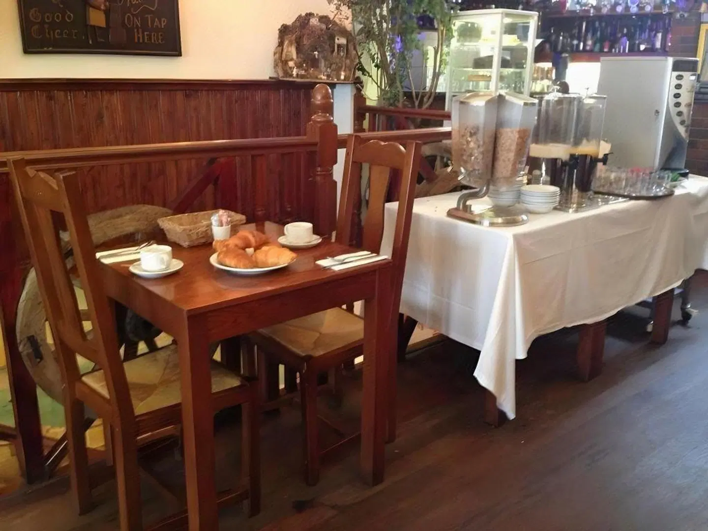 Mermaid Suite Restaurant