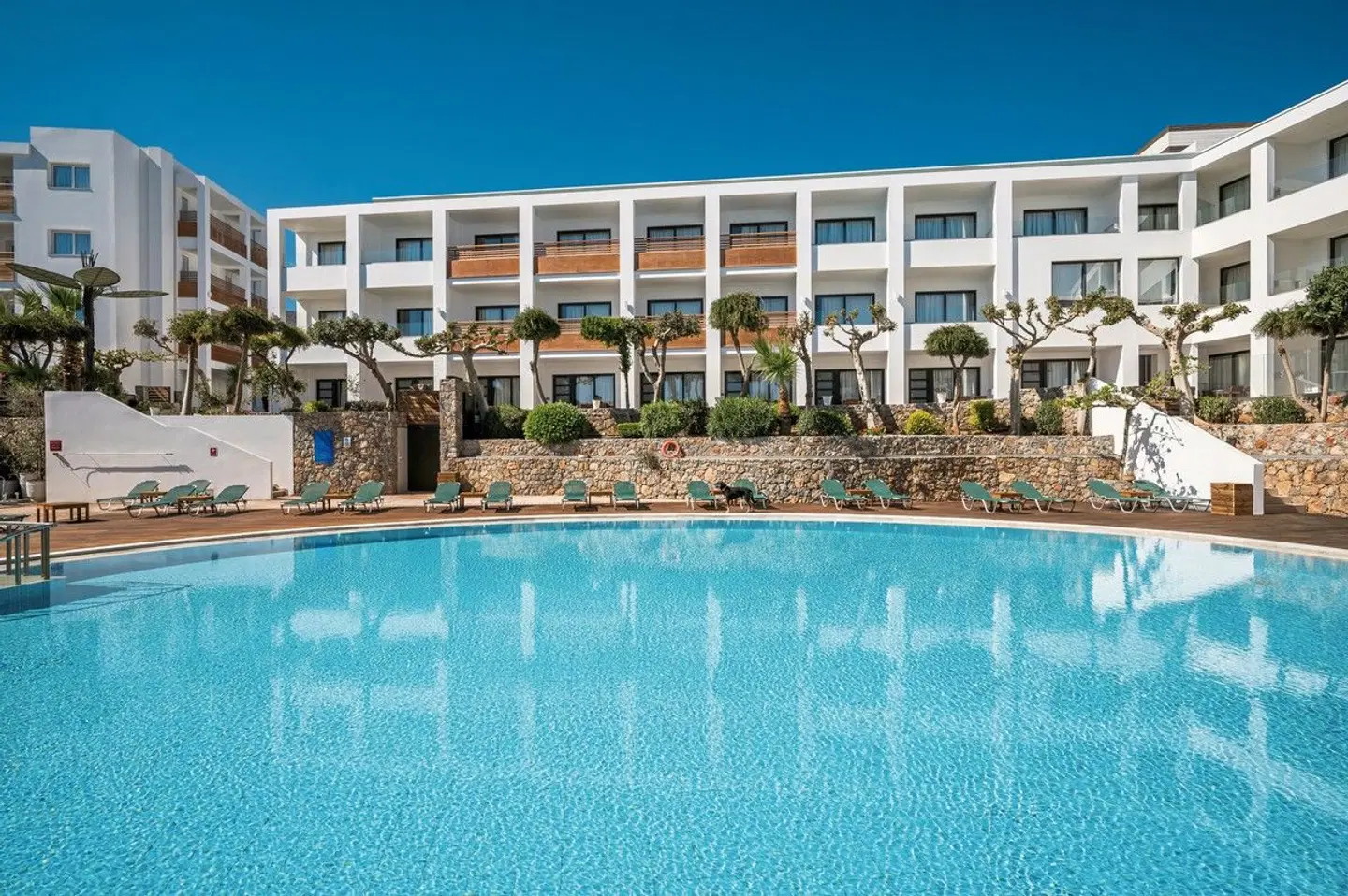Arminda Hotel & Spa EXTERIOR