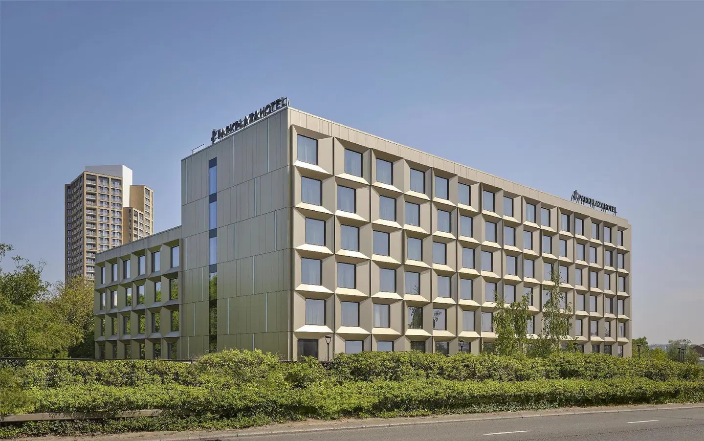 Park Plaza London Park Royal EXTERIOR
