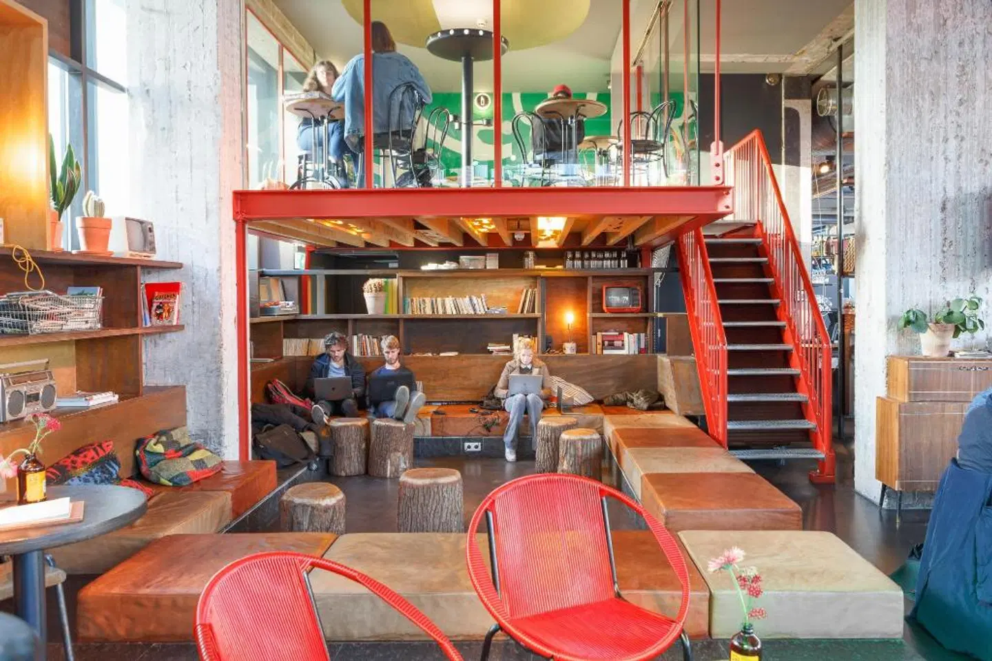 Volkshotel Bar