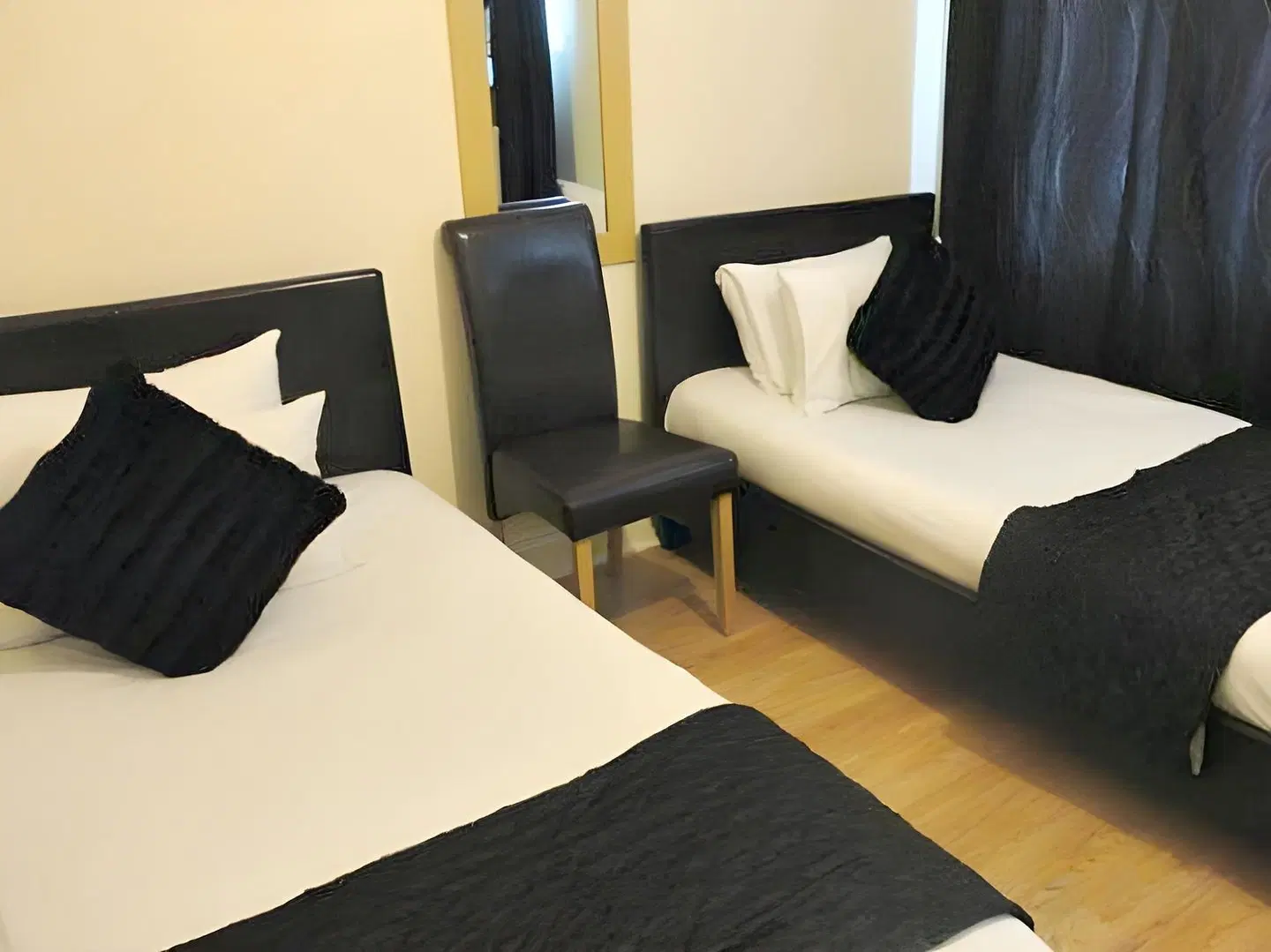 City View Hotel - Roman Road Market ROOM_EXAMPLE