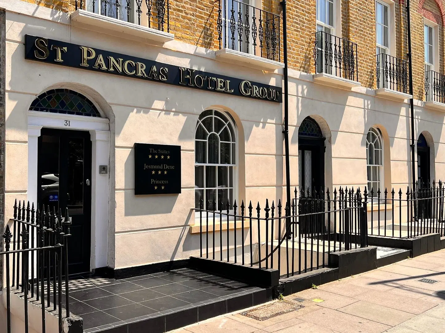 Princess Hotel EXTERIOR