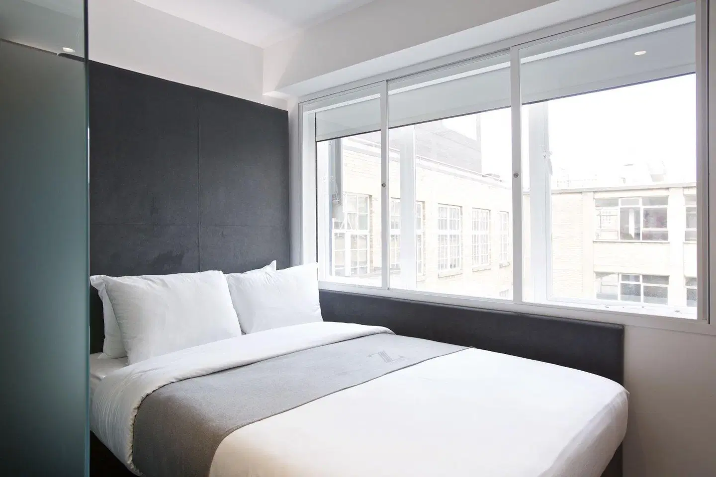 The Z Hotel Tottenham Court Road ROOM_EXAMPLE