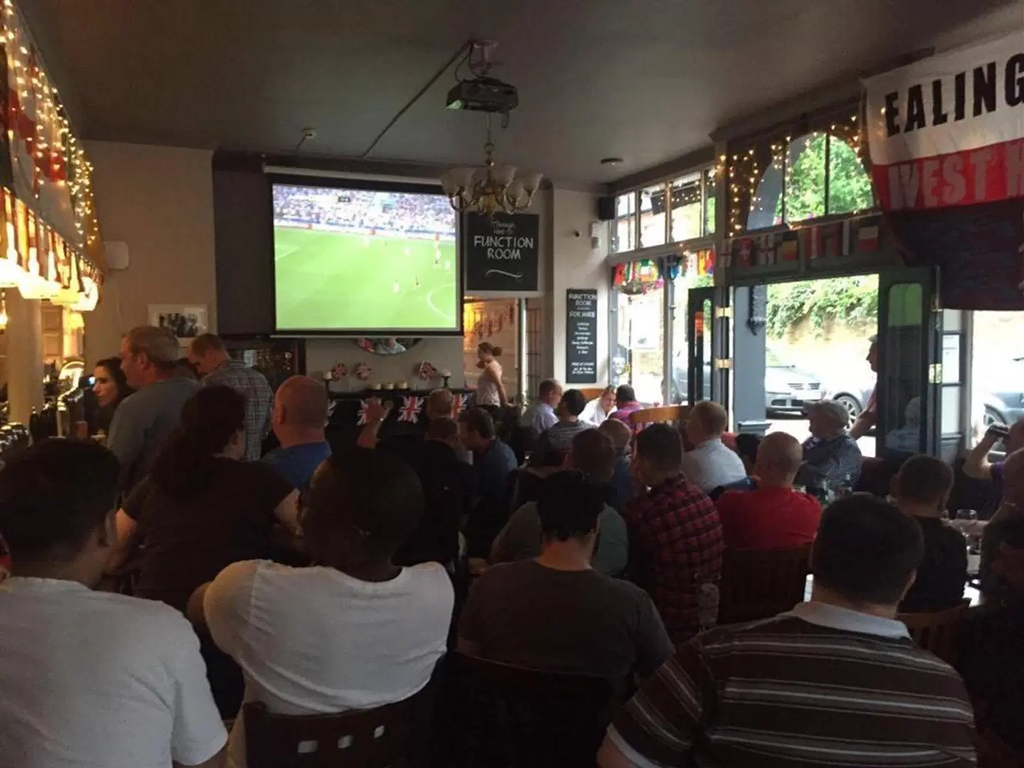 The Kings Arms Bar