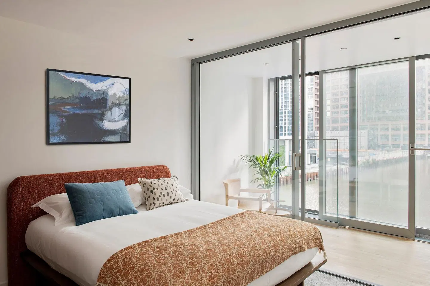 Cove Landmark Pinnacle ROOM_EXAMPLE