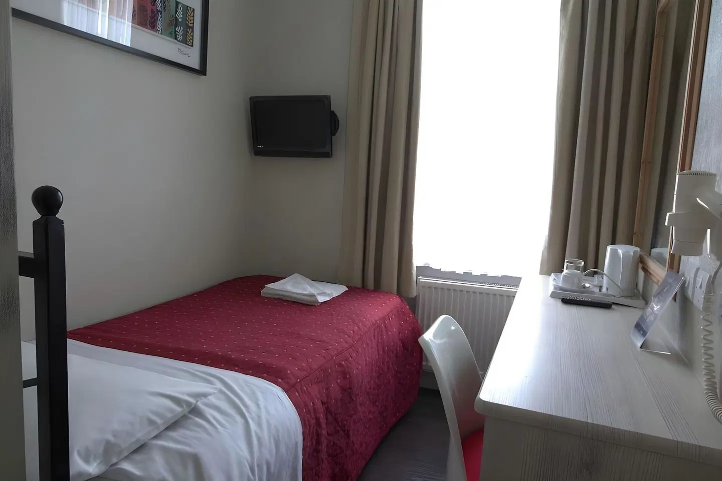 Central ROOM_EXAMPLE