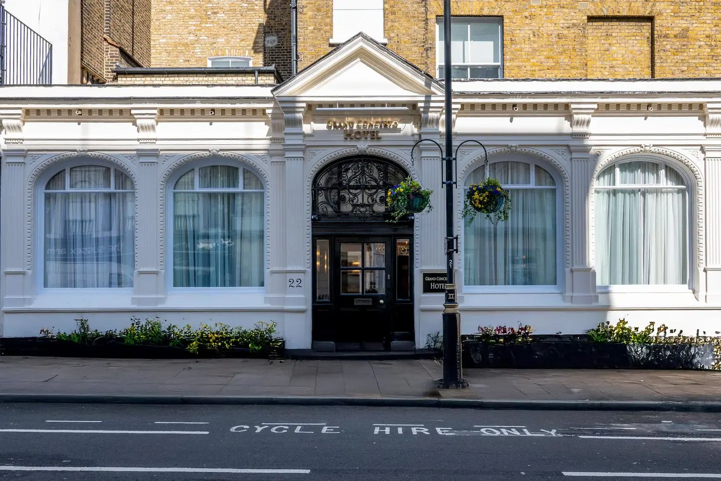 Grand Concerto Hotel EXTERIOR