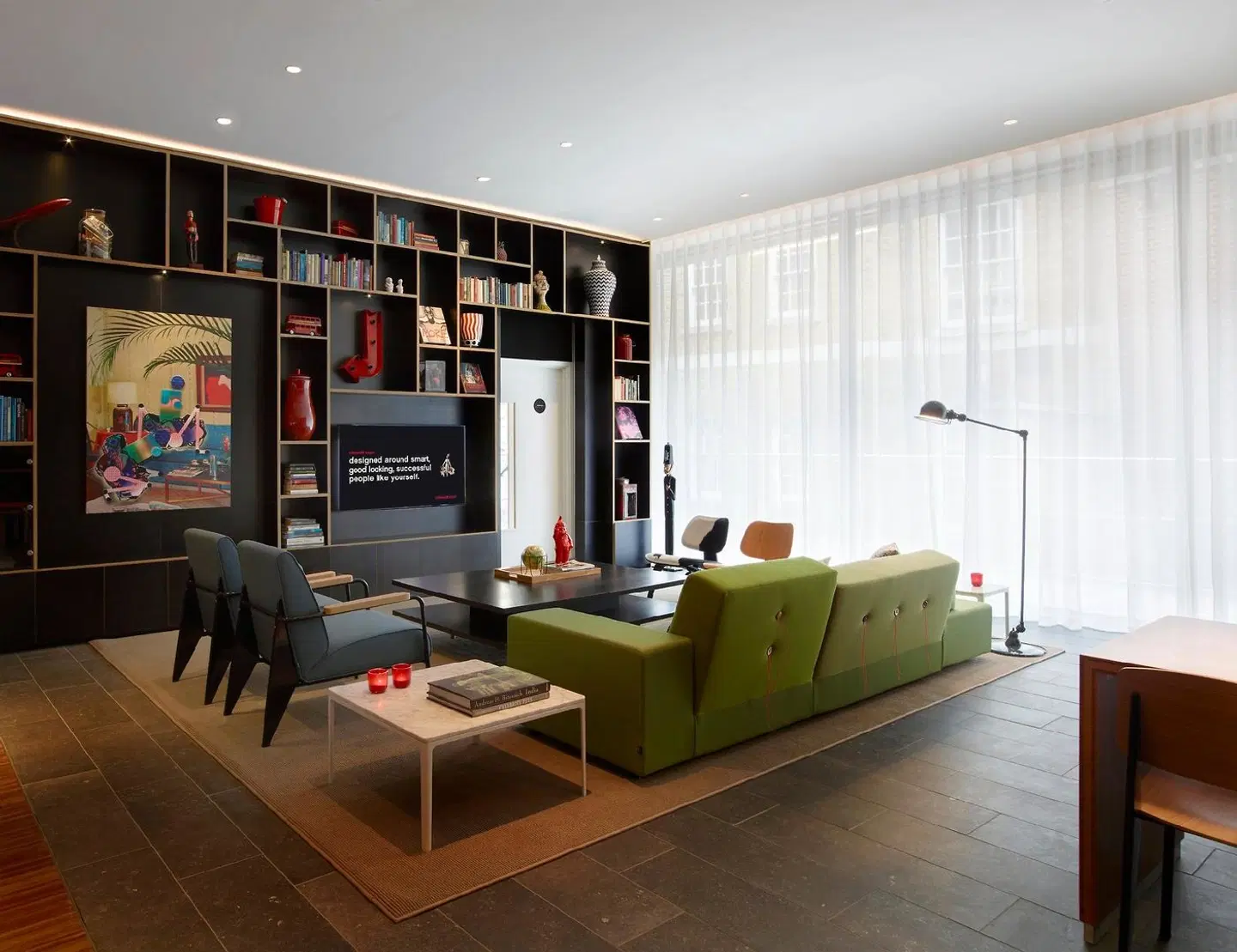 citizenM Tower of London LOUNGE_LOBBY