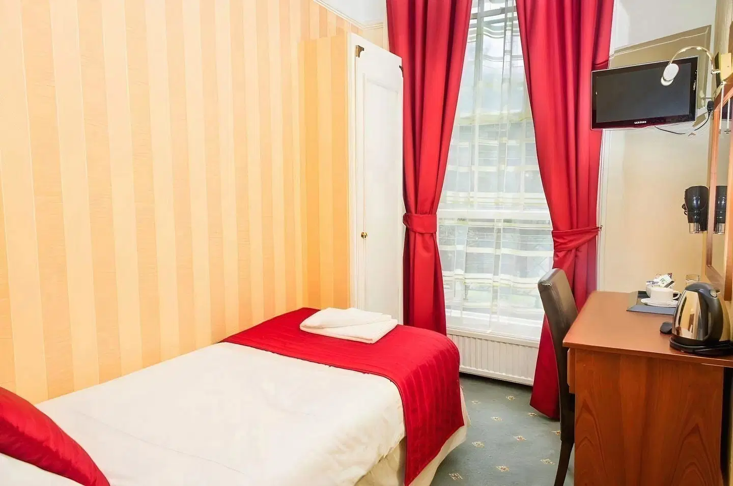 Avonmore Hotel ROOM_EXAMPLE