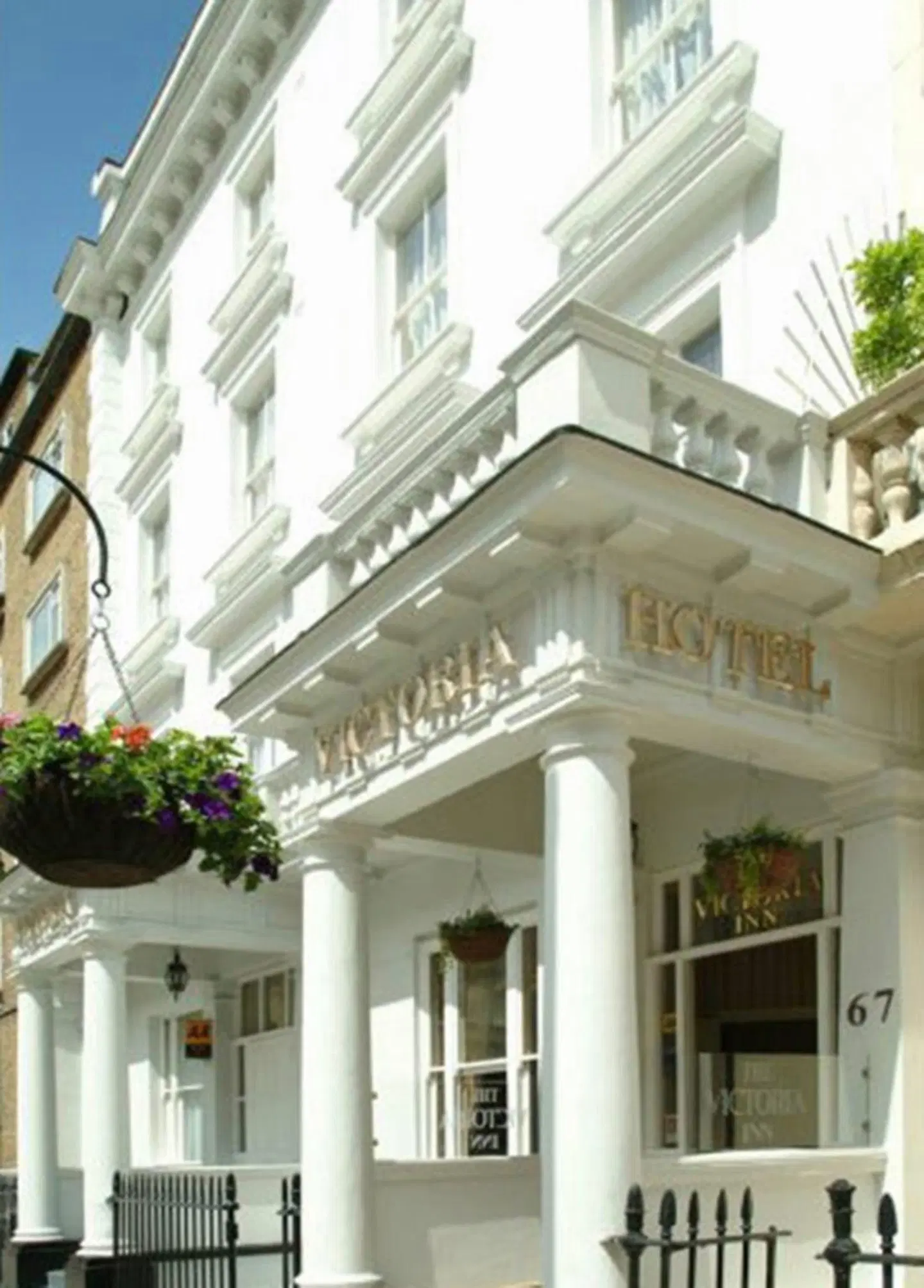 Victoria Inn London EXTERIOR