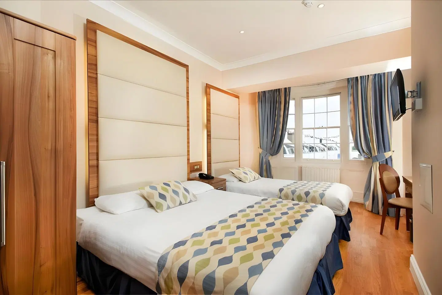 The Royal Eagle ROOM_EXAMPLE