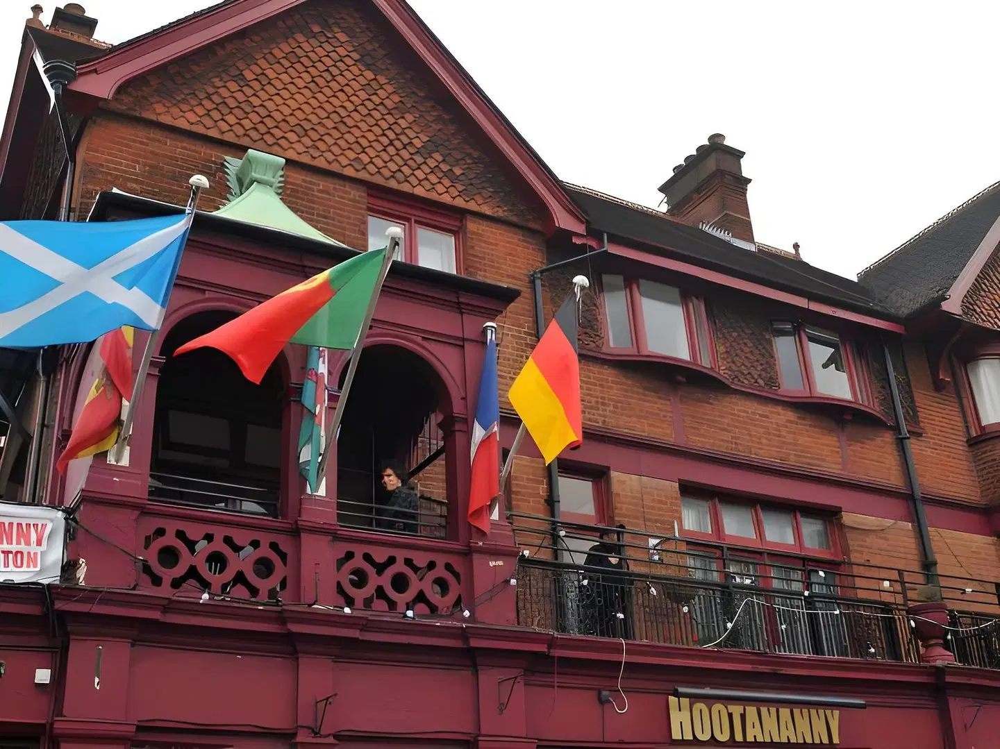 Hootananny Hostel EXTERIOR