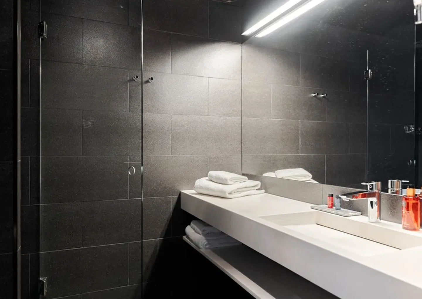 Solo Sokos Hotel Torni Tampere Badezimmer