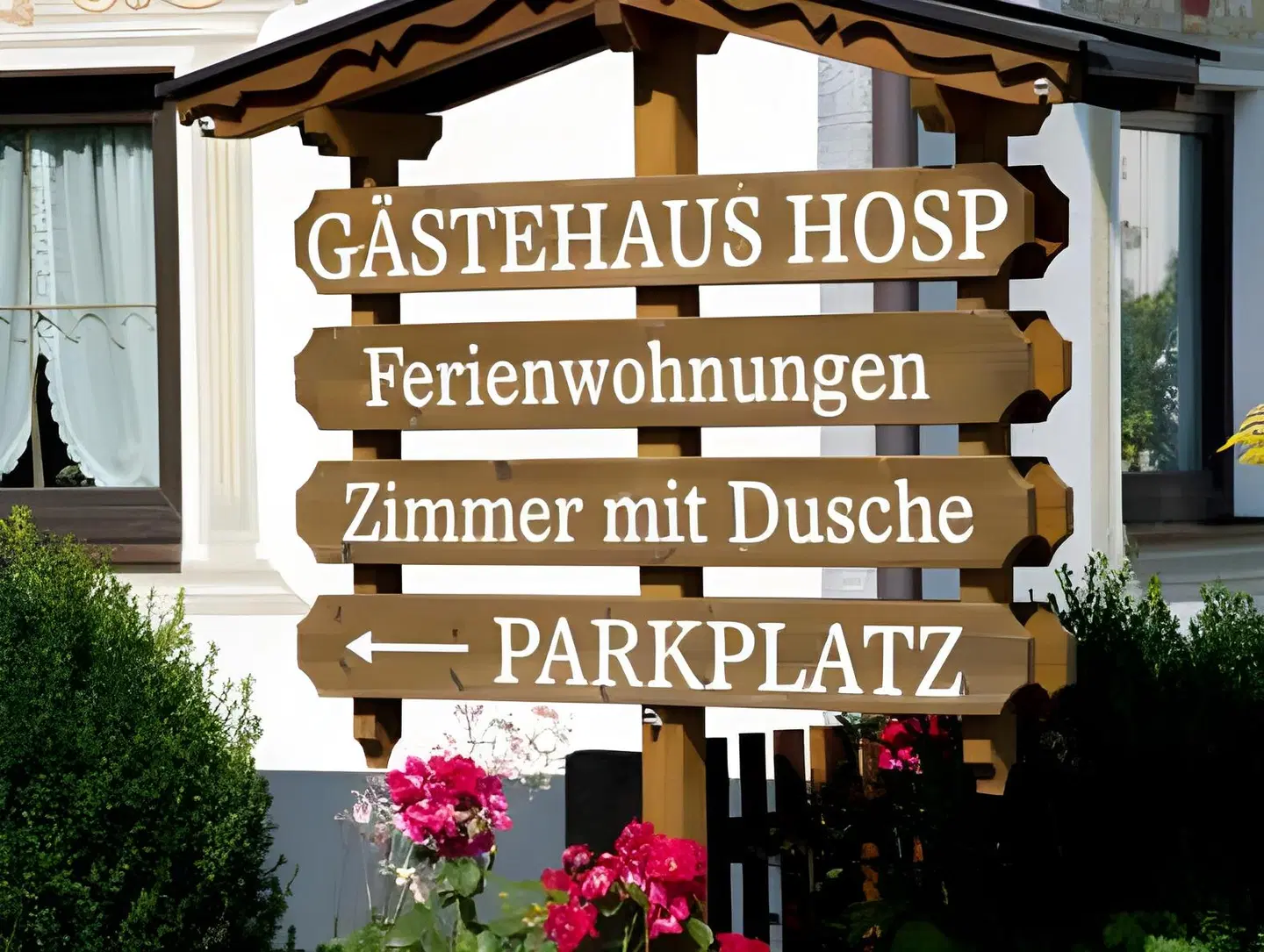 Hosp EXTERIOR