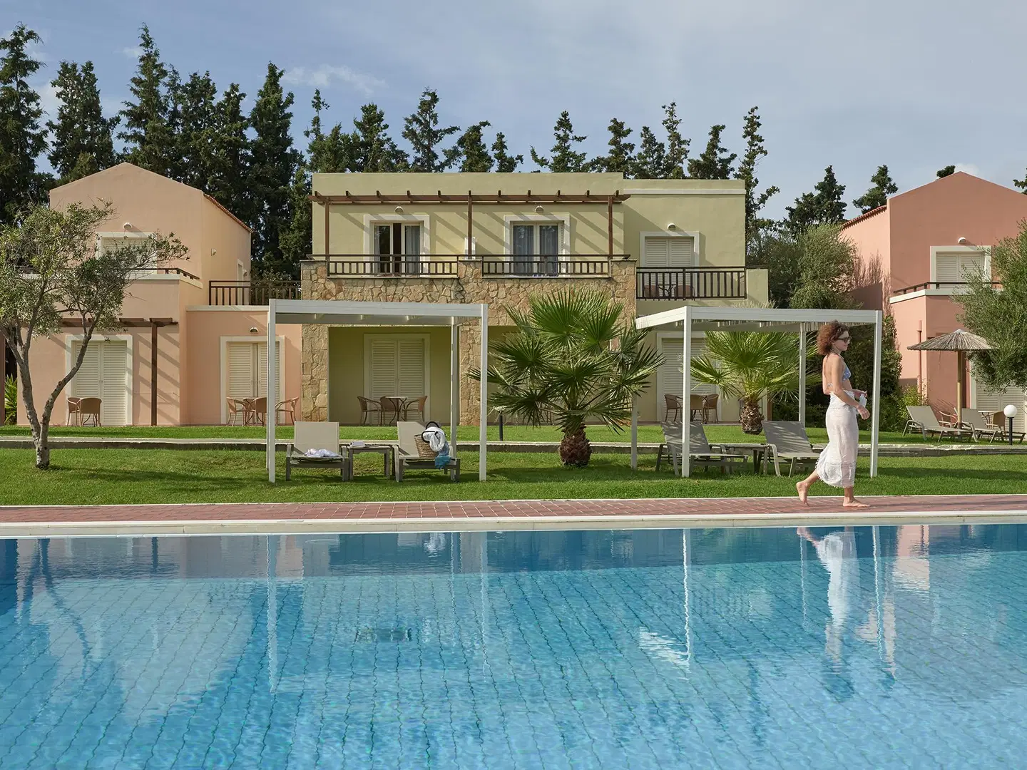 Pilot Beach Resort OUTDOOR_POOL