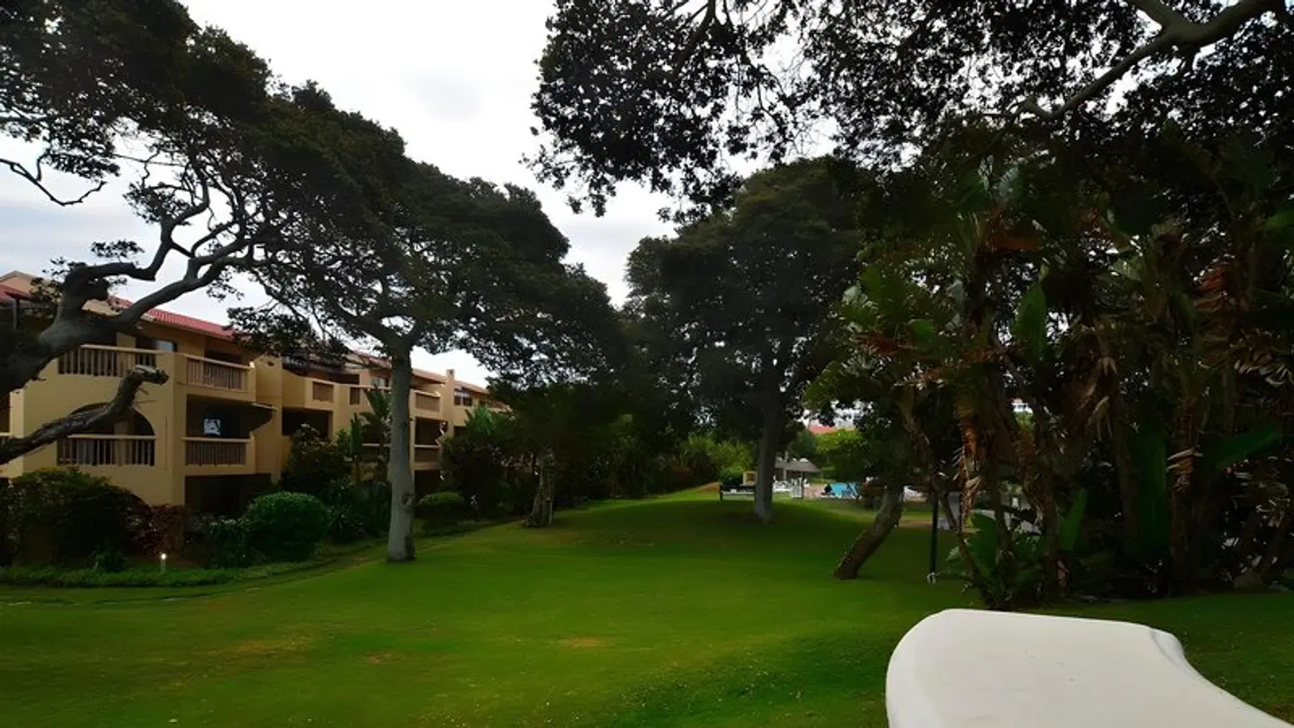 La Lucia Sands Beach Resort GARDEN