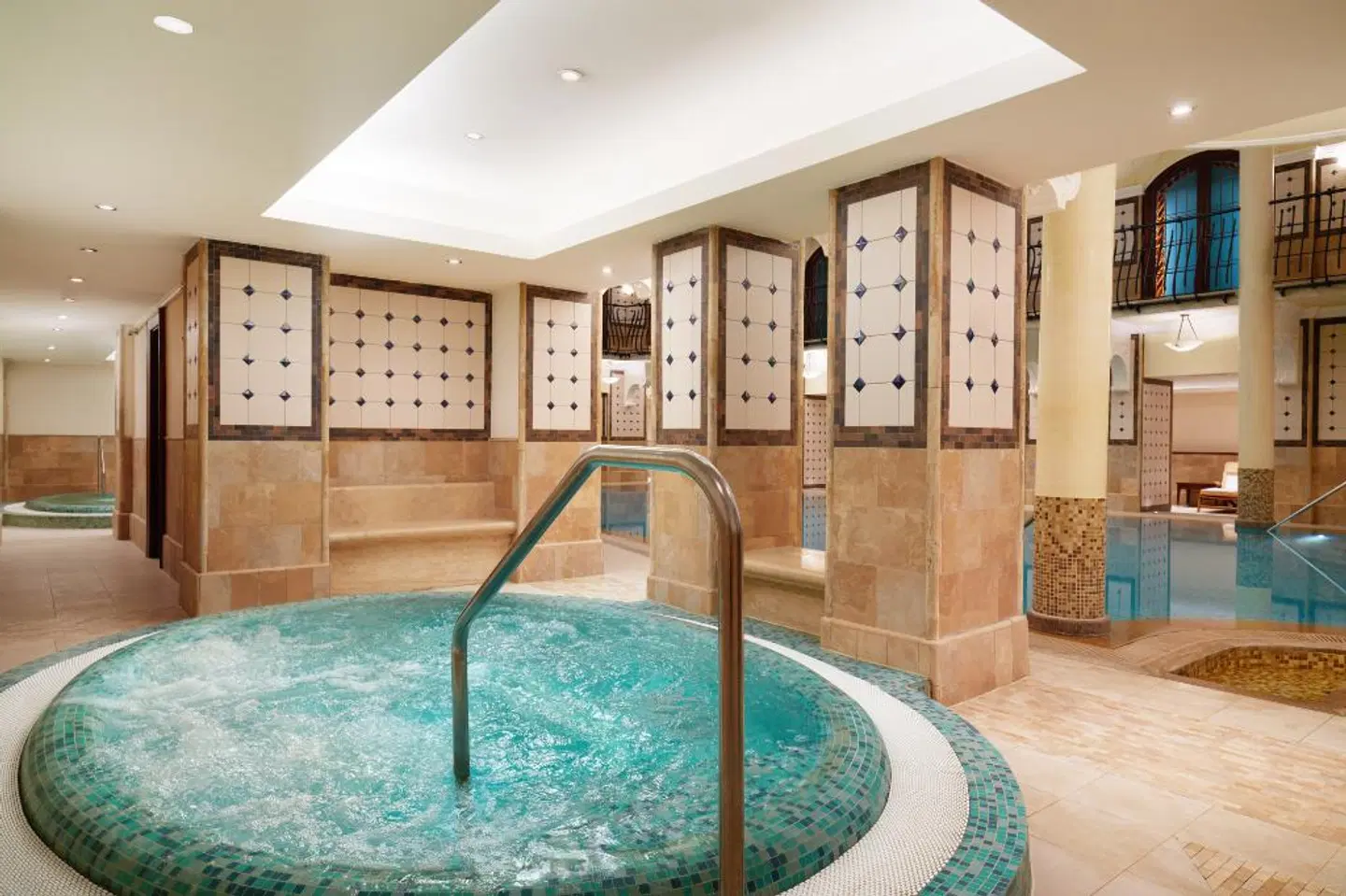 Corinthia Hotel Budapest Hallenbad