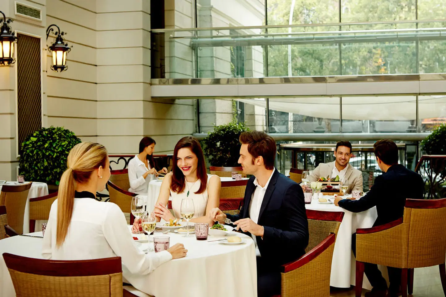 Corinthia Hotel Budapest PEOPLE