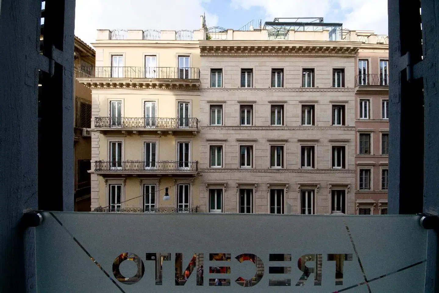 Trecento EXTERIOR