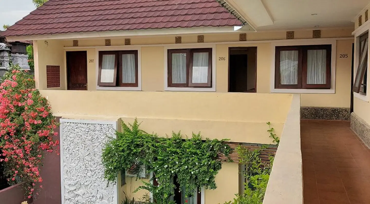 BaliRa Airport Hotel EXTERIOR