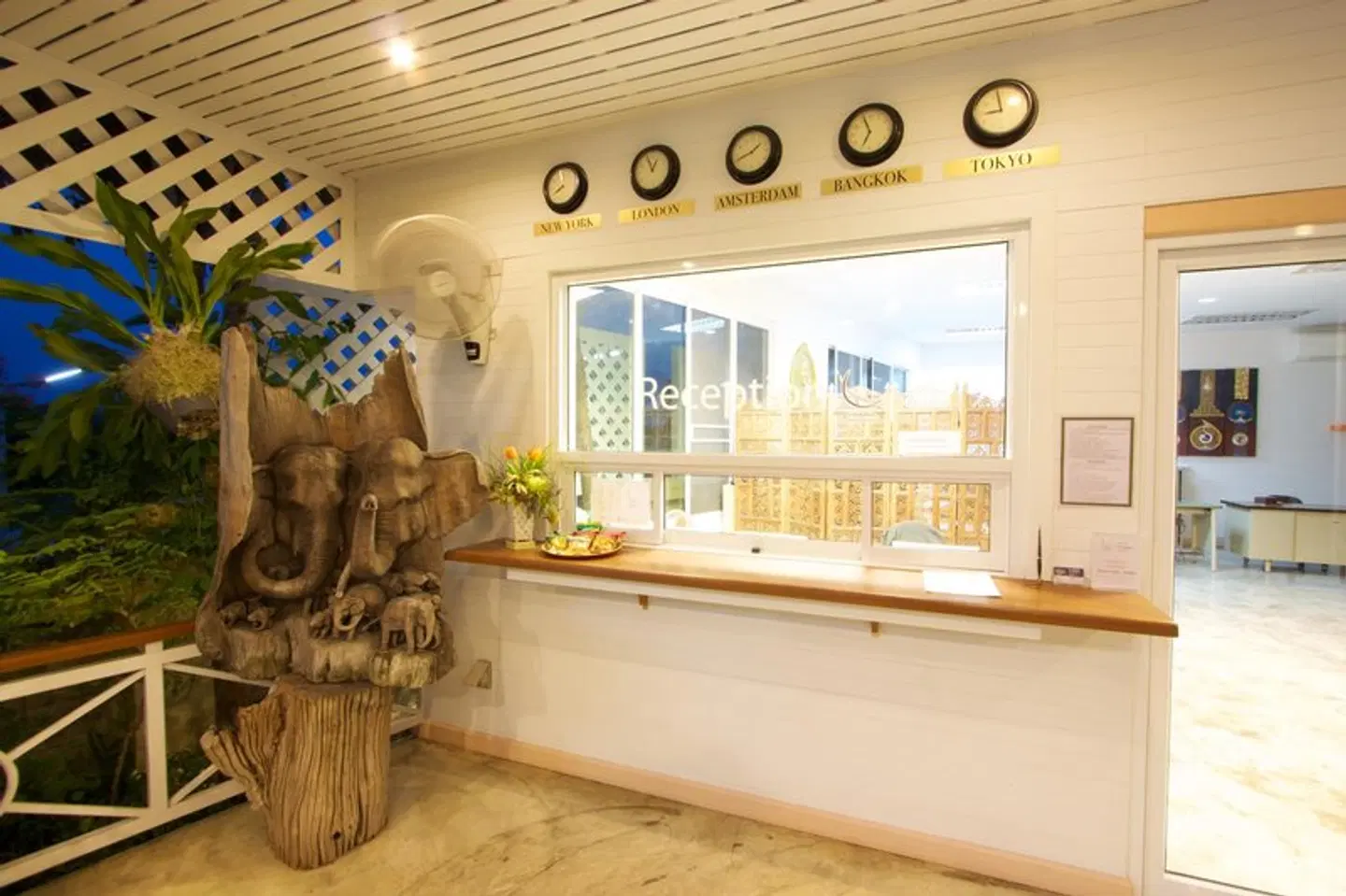 Charn Residence Badezimmer