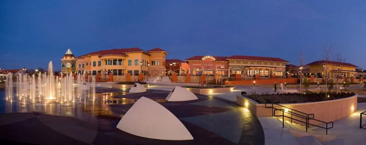 Hilton Dallas/Rockwall Lakefront EXTERIOR
