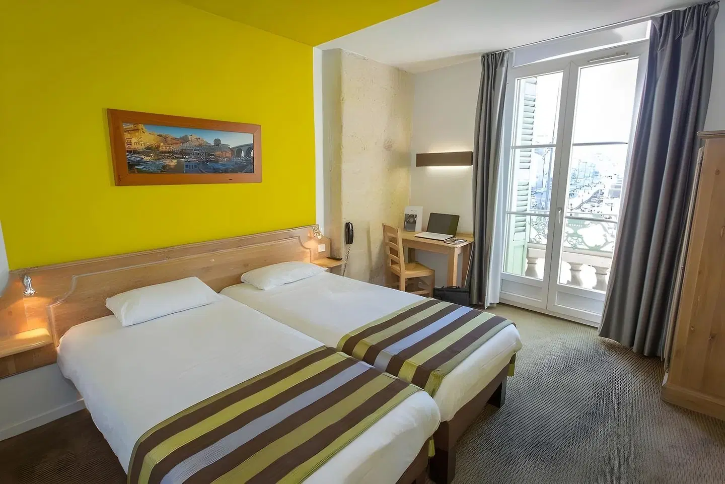 Hôtel LIFE Marseille VP ROOM_EXAMPLE