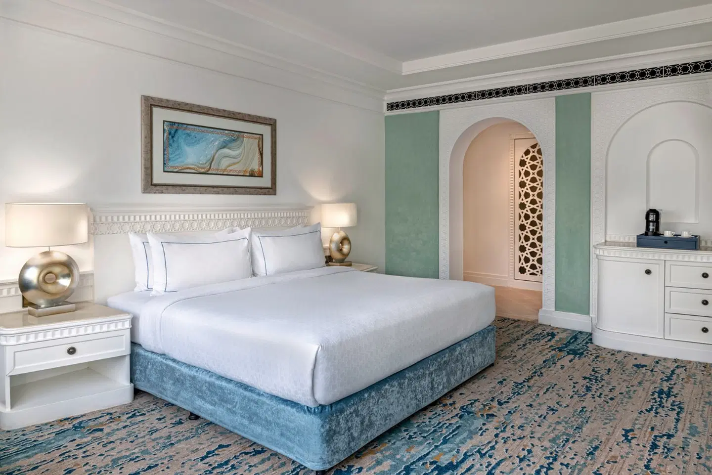 Al Habtoor Grand Resort, Autograph Collection ROOM_EXAMPLE