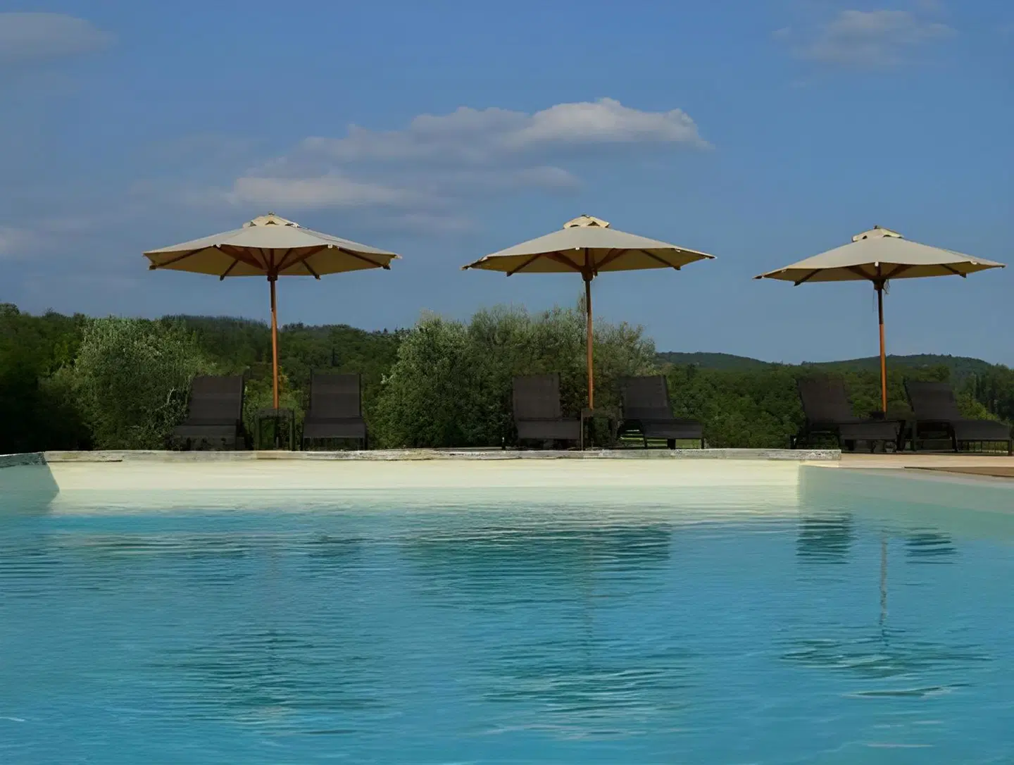 Castello La Leccia OUTDOOR_POOL