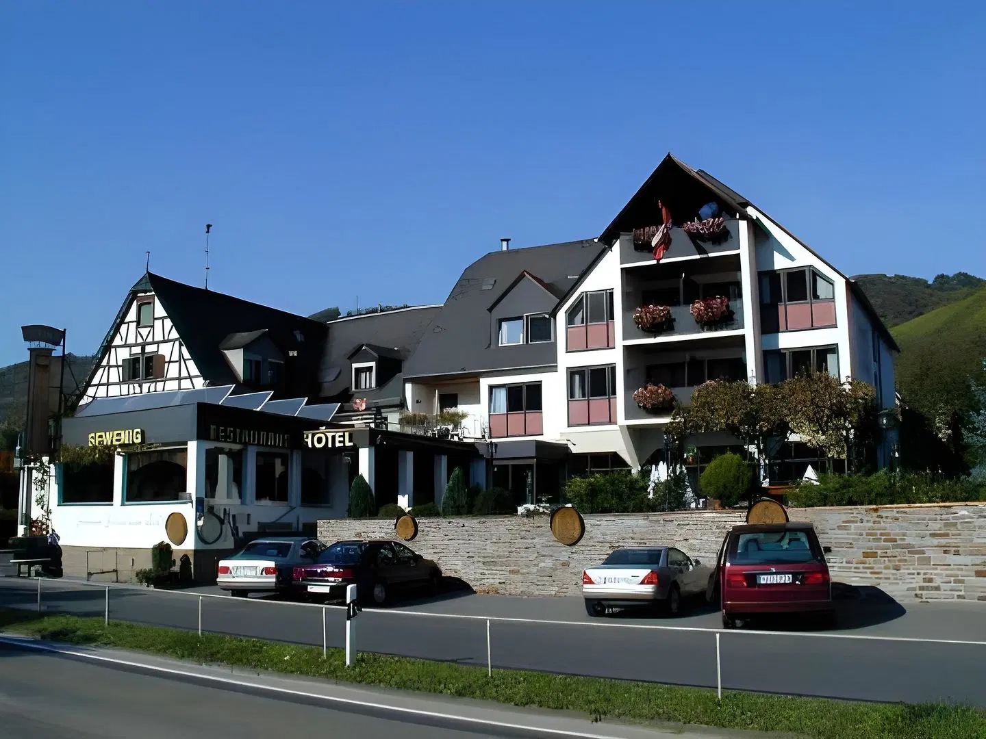 Sewenig EXTERIOR