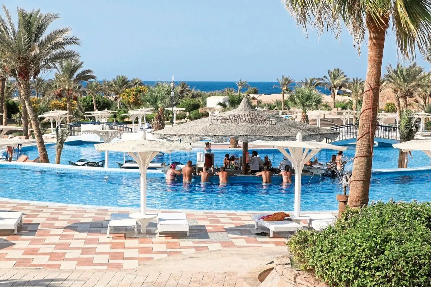 Acel Beach Resort OUTDOOR_POOL
