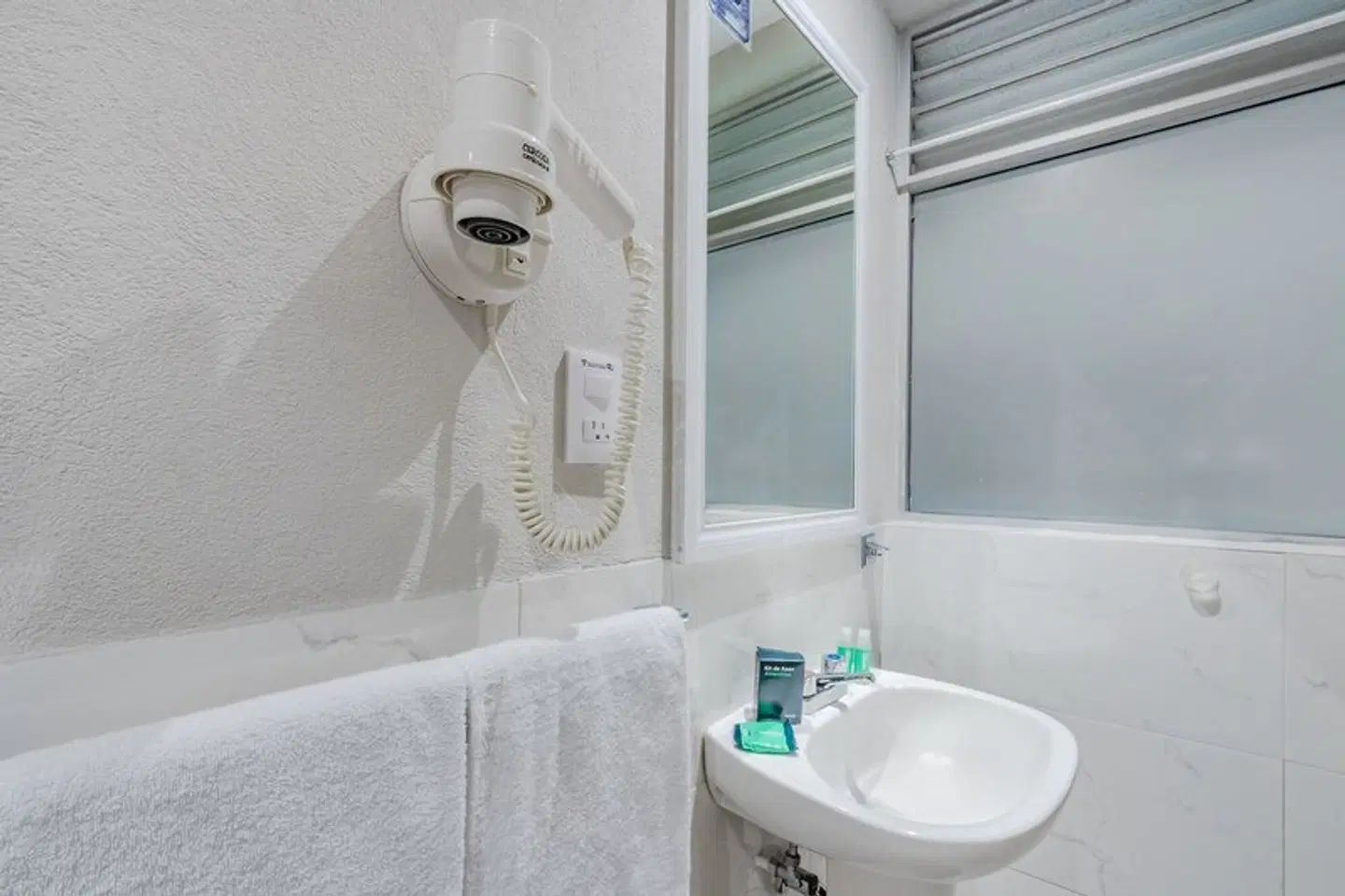Hotel Continental Mexicano Badezimmer