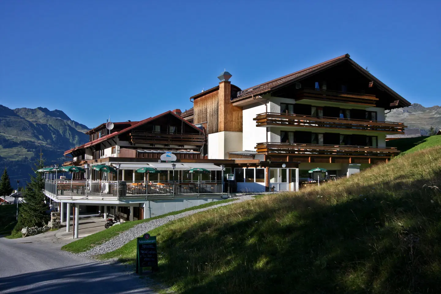 Garfrescha EXTERIOR